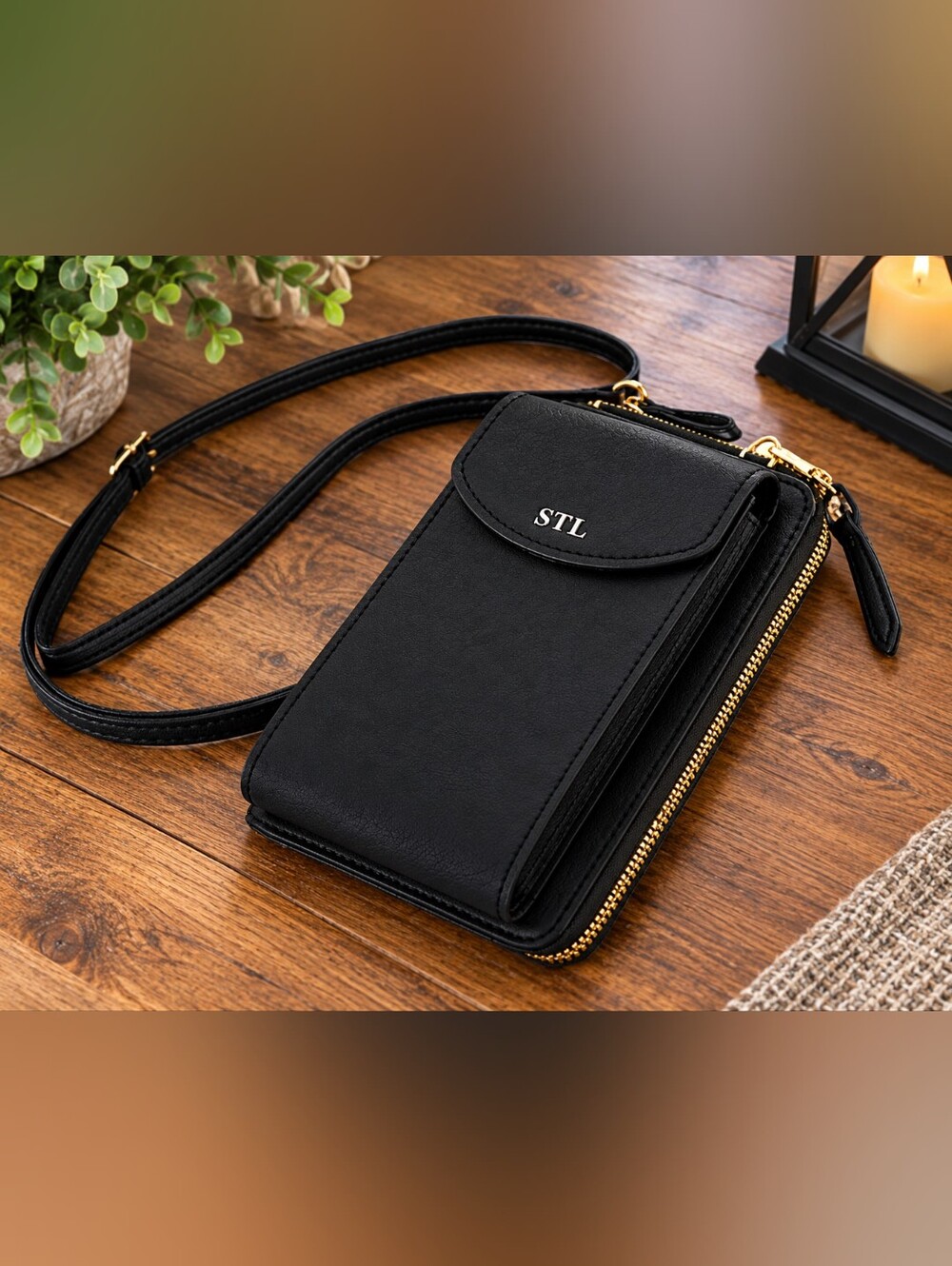 STL CROSSBODY CLUTCH